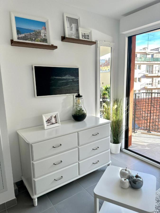 Charmant Studio A Proximite Du Port De Nizza Esterno foto